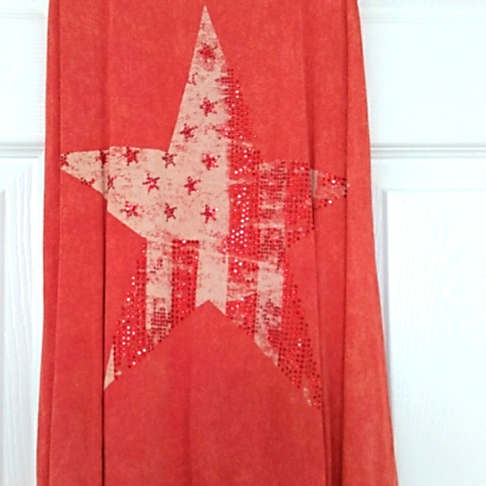T Party Red Rhinestone Star Tank Top - Picture 2 of 3